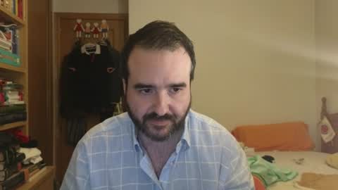 curiosillo1983 online show from 06-12-26, 10:25