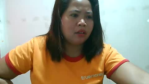 Snapshot of curious_girl247 chatting on 01-08-26, 07:10 curious_girl247 online show from 01-08-26, 07:10