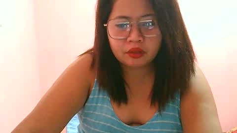 Snapshot of curious_girl247 chatting on 03-13-26, 12:01 curious_girl247 online show from 03-13-26, 12:01