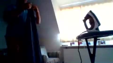 curiousax77 online show from 07-08-26, 01:37