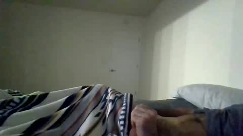 Snapshot of curiousjames10 chatting on 10-08-25, 04:21 curiousjames10 online show from 10-08-25, 04:21
