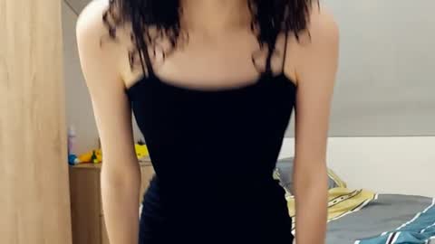 Snapshot of curlixiee chatting on 07-02-26, 12:10 Kira online show from 07-02-26, 12:10