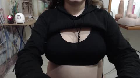 Vannesa online show from 02-16-26, 09:55