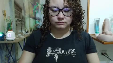 Vannesa online show from 05-05-26, 02:08