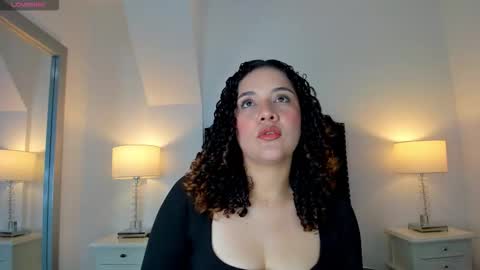 curly luna  online show from 03-14-26, 07:08