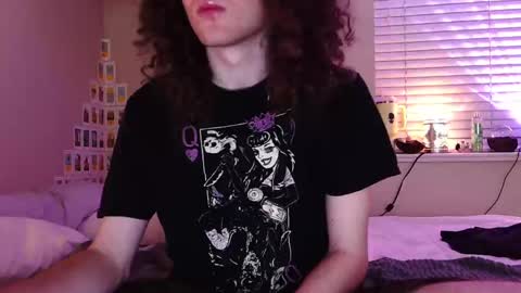 Snapshot of curlydelicious chatting on 03-03-26, 02:50 curly fries online show from 03-03-26, 02:50