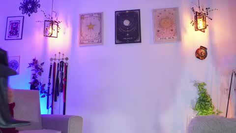 Snapshot of curlynatashaa chatting on 01-18-26, 06:28 Natasha online show from 01-18-26, 06:28