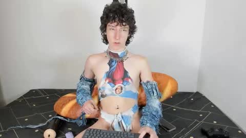 Noah online show from 10-05-25, 02:54