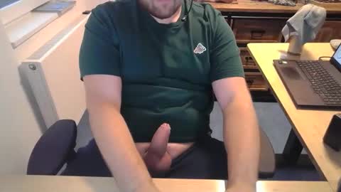 currycake online show from 10-22-25, 06:13