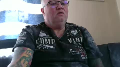 curtus14 online show from 11-22-25, 09:52