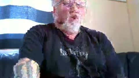 curtus14 online show from 04-22-26, 03:46