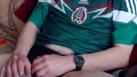 curvelover1977 online show from 03-14-26, 02:33