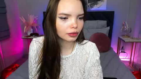 Snapshot of curvy_dynamite chatting on 03-12-26, 01:23 Sammy online show from 03-12-26, 01:23