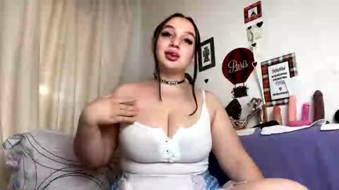 curvybombb online show from 09-29-25, 11:26