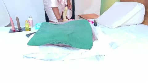 Danna online show from 09-13-25, 08:47