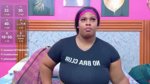 Snapshot of curvyhomebebe chatting on 05-19-26, 02:40 curvyhomebebe online show from 05-19-26, 02:40