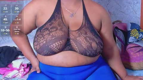 Snapshot of curvyhomebebe chatting on 05-26-26, 03:02 curvyhomebebe online show from 05-26-26, 03:02