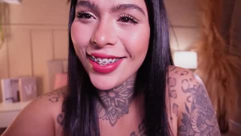 Samantha online show from 04-26-26, 08:17