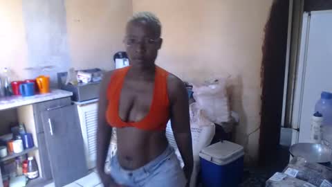 curvypear76x online show from 12-04-24, 07:17