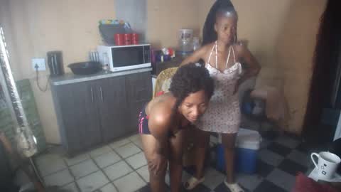 curvypear76x online show from 09-22-25, 08:16