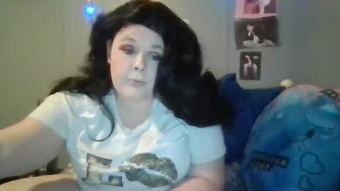 dahlia -kim online show from 12-20-25, 12:07