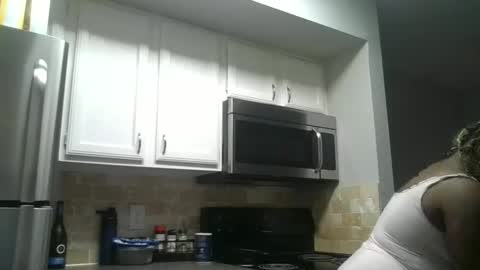 Snapshot of curvyychocolate chatting on 02-04-25, 06:14 curvyychocolate online show from 02-04-25, 06:14