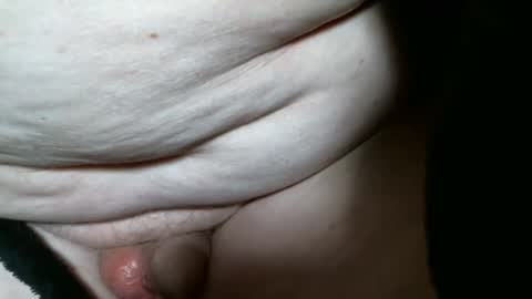 Snapshot of cutandwaxed2 chatting on 10-26-25, 12:33 BI SMOOTH MATURE SUB online show from 10-26-25, 12:33