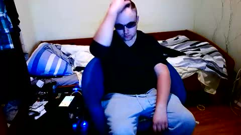 cute69696969 online show from 05-03-26, 09:43