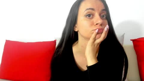 cute_angel95 online show from 03-26-26, 09:42