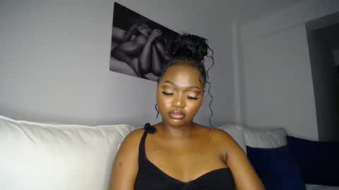 Liya online show from 03-06-25, 06:37