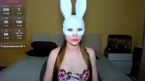 Becca online show from 06-11-26, 07:56