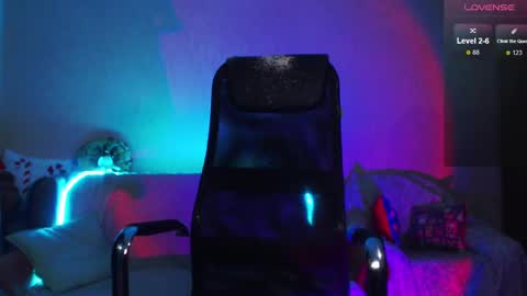 Betty online show from 01-24-25, 06:14