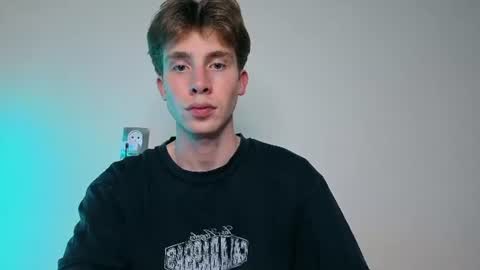 Im Brian online show from 08-03-26, 10:24