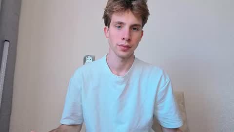 Im Brian online show from 08-06-26, 08:49