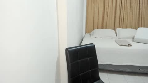 Sara online show from 01-11-25, 03:02