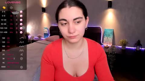 Snapshot of cute_chus chatting on 02-12-25, 08:06 Hanna online show from 02-12-25, 08:06