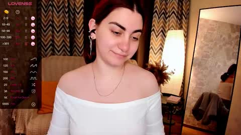 Snapshot of cute_chus chatting on 09-15-25, 02:11 Hanna online show from 09-15-25, 02:11