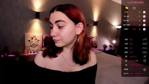 Snapshot of cute_chus chatting on 09-22-25, 02:02 Hanna online show from 09-22-25, 02:02