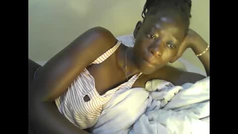 cute_doria online show from 02-17-25, 01:47