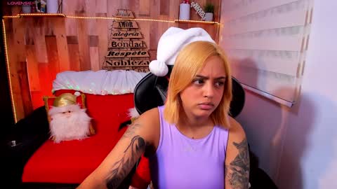    Independent Model online show from 12-05-24, 11:07