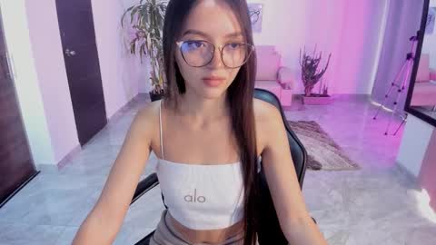 Bella Fox online show from 03-27-26, 02:06