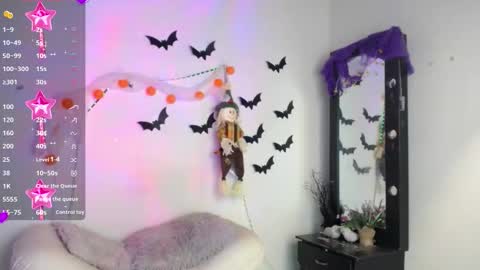 Cute horny1 online show from 10-27-25, 03:21