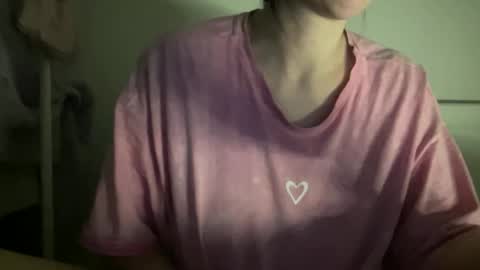 cute_kriss94 online show from 02-01-26, 11:03