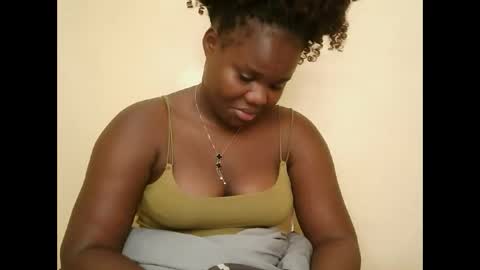 Snapshot of cute_latifah chatting on 03-06-26, 09:06 cute_latifah online show from 03-06-26, 09:06