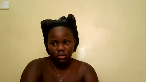 Snapshot of cute_latifah chatting on 03-14-26, 09:37 cute_latifah online show from 03-14-26, 09:37