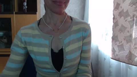 cute_lion_ online show from 02-08-25, 08:31