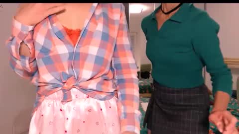 cute_lion_ online show from 01-31-26, 07:11