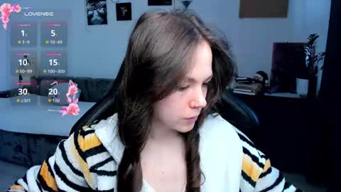 Snapshot of cute_little_ass chatting on 02-27-26, 07:19 Emily online show from 02-27-26, 07:19