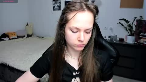 Emily online show from 05-02-26, 12:10