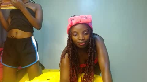 cute_lorna online show from 04-17-26, 11:13